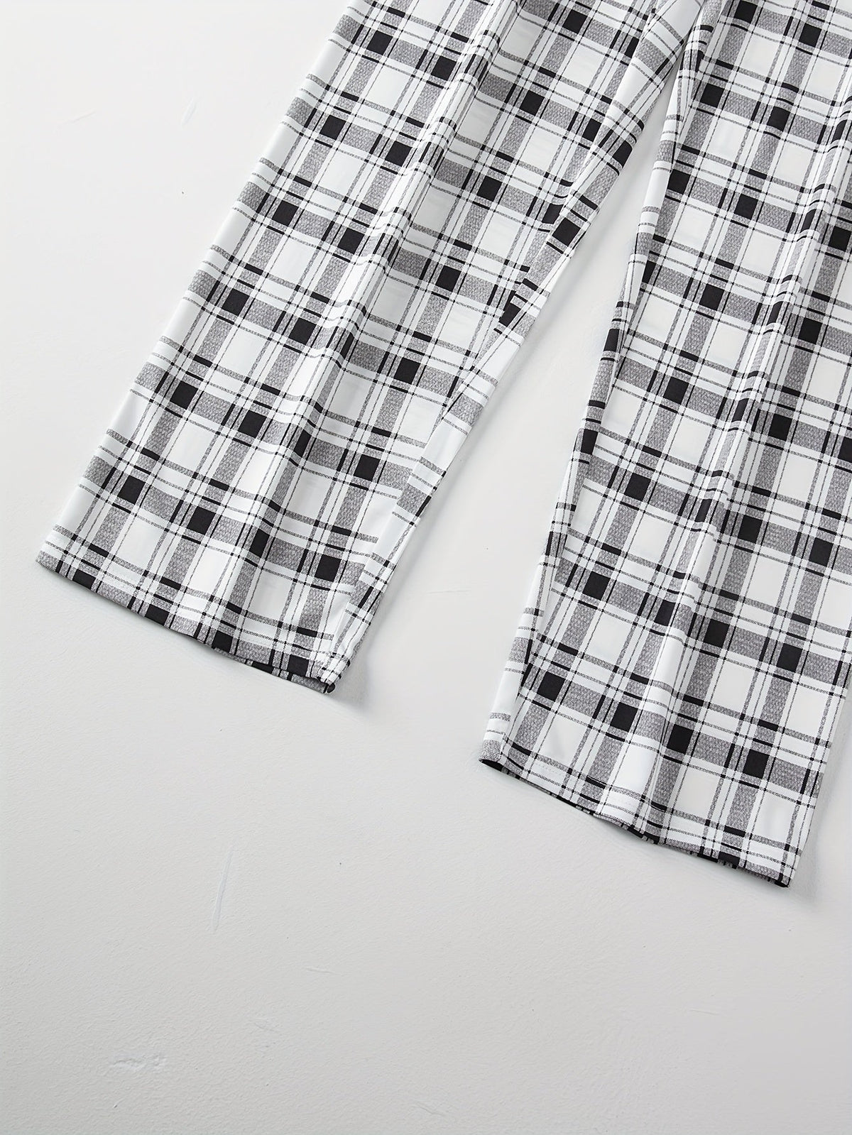 Tristan | Relaxed Checkered Two-Piece Set
